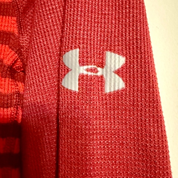 Under Armour Woman’s Burgundy and Red Striped Long Sleeve Tee - Picture 3 of 7